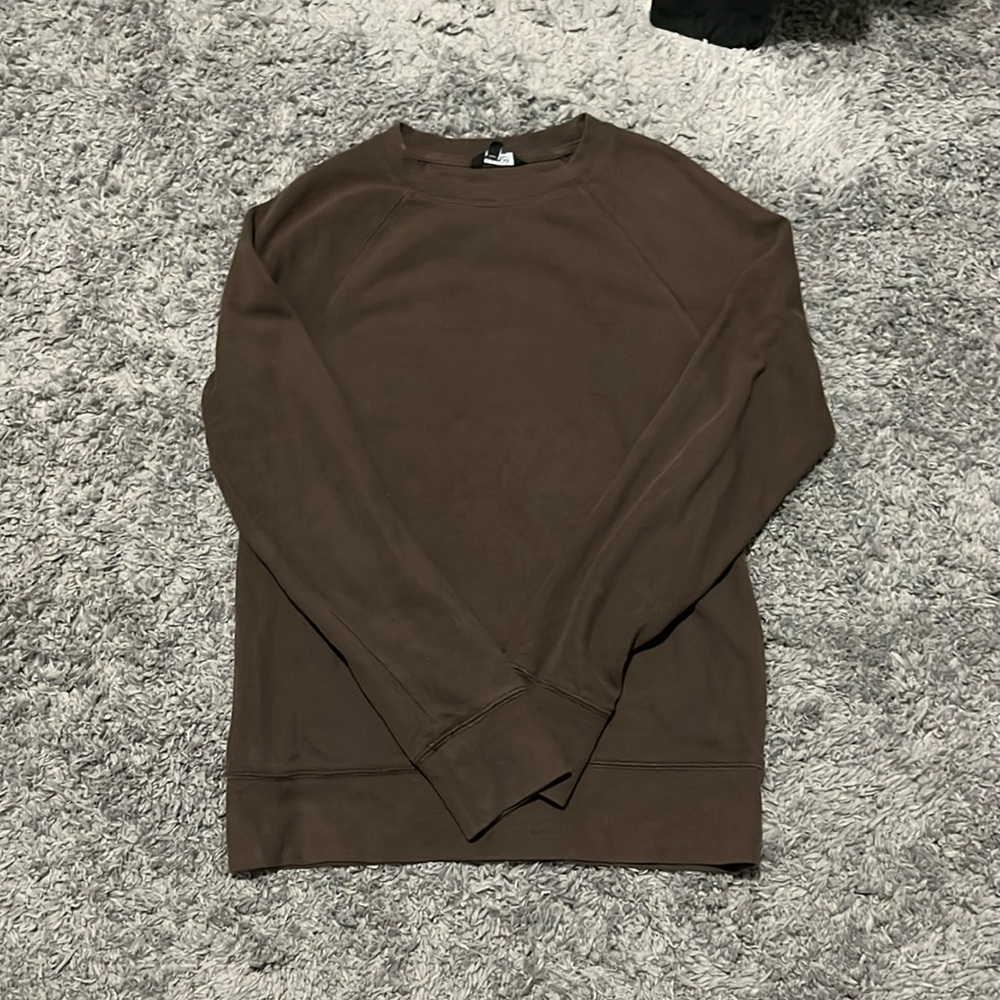 Brown sweater small good